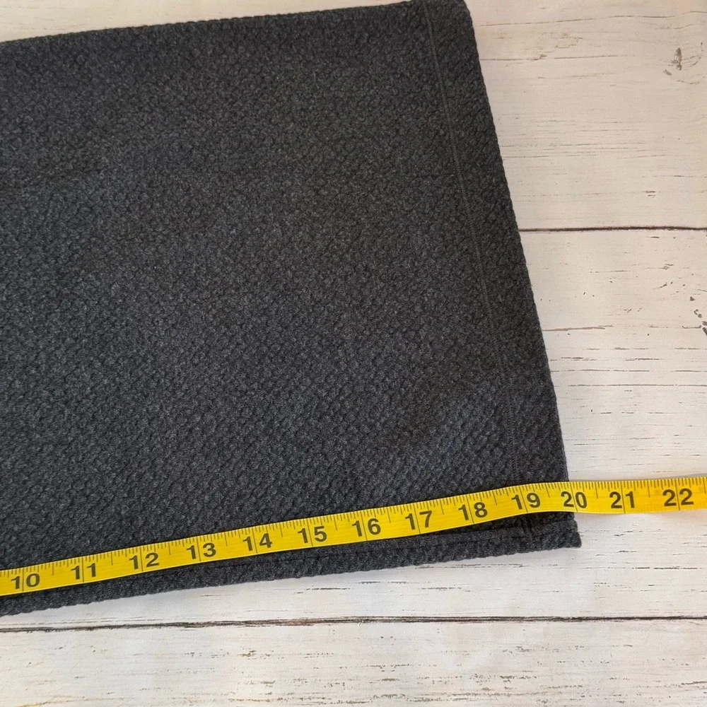 Lululemon Can You Feel The Pleat Crop SHR Heather Black